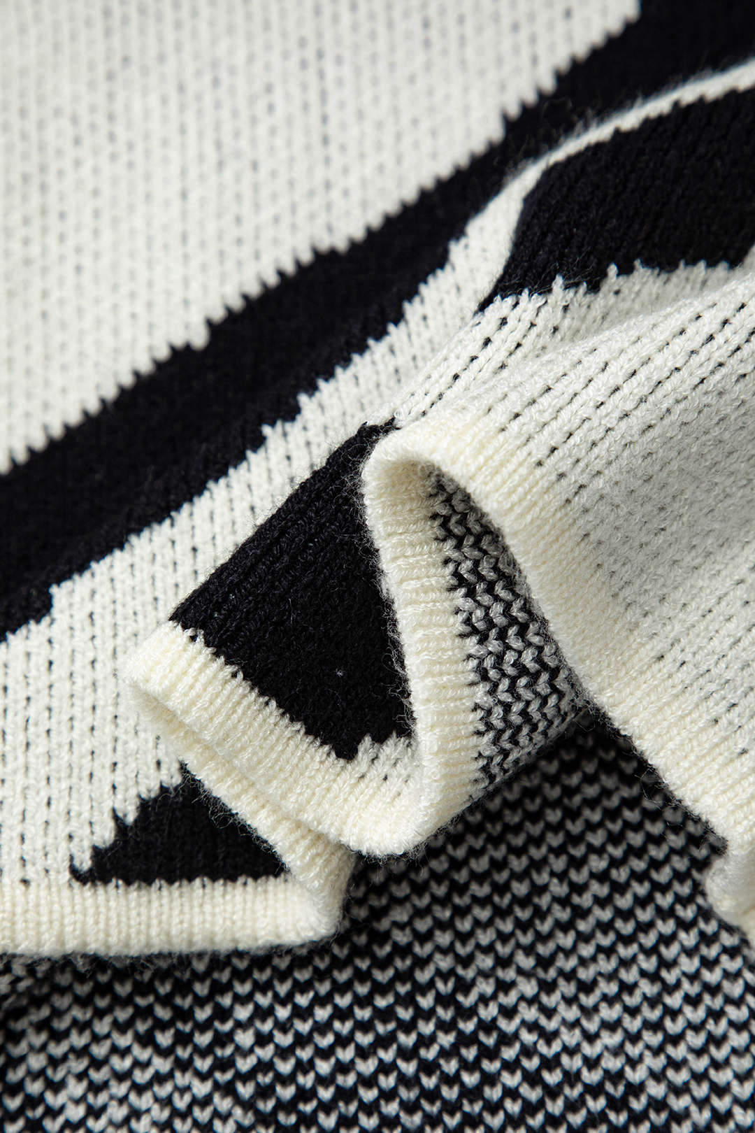 Stripe Knit Turtle Neck Sleeveless Midi Dress - Y2K Aesthetic Fashion Essential Stripe Knit Turtle Neck Sleeveless Midi Dress - Y2K Aesthetic Fashion Essential