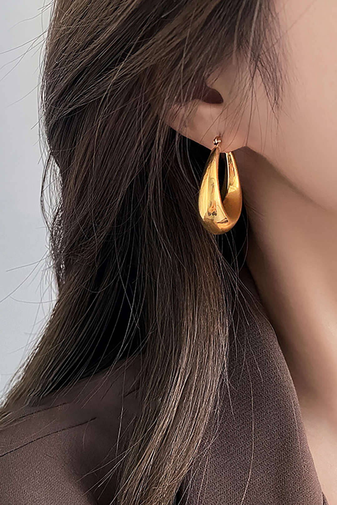 Stylish Metal Curved Drop Earrings for Y2K Aesthetic and Coquette Fashion Lovers