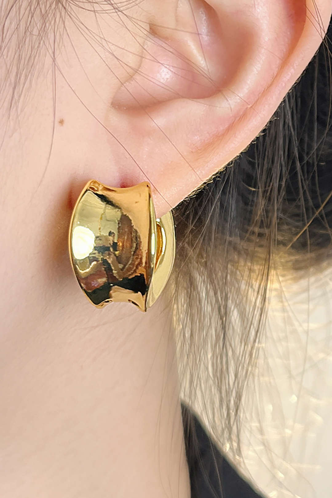 Trendy Metal Wide Earrings for Y2K Fashion Lovers - Perfect for Coquette and Grunge Aesthetics