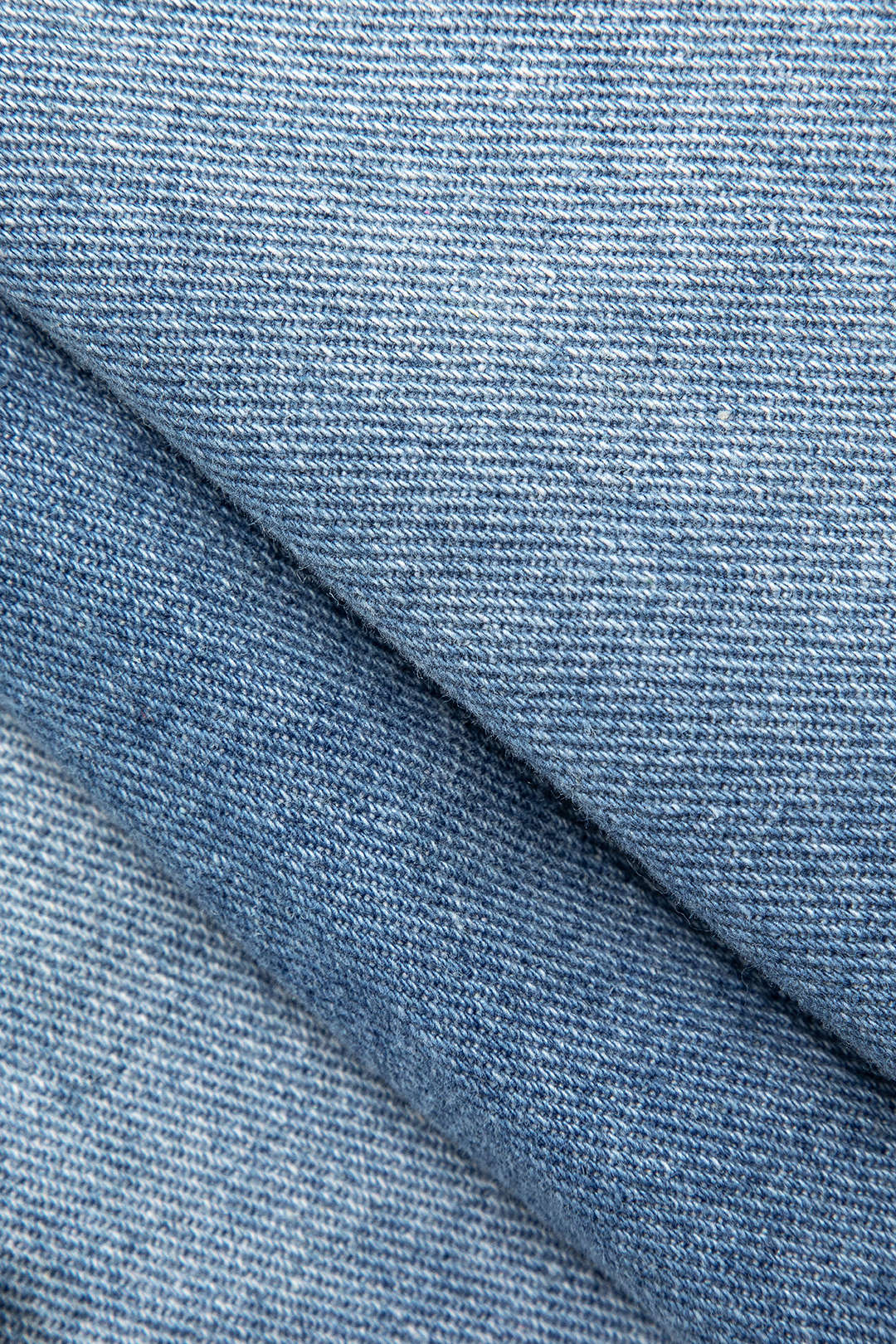 Trendy Ripped Denim Shorts for Y2K Aesthetic Outfits and Grunge Style Looks Trendy Ripped Denim Shorts for Y2K Aesthetic Outfits and Grunge Style Looks