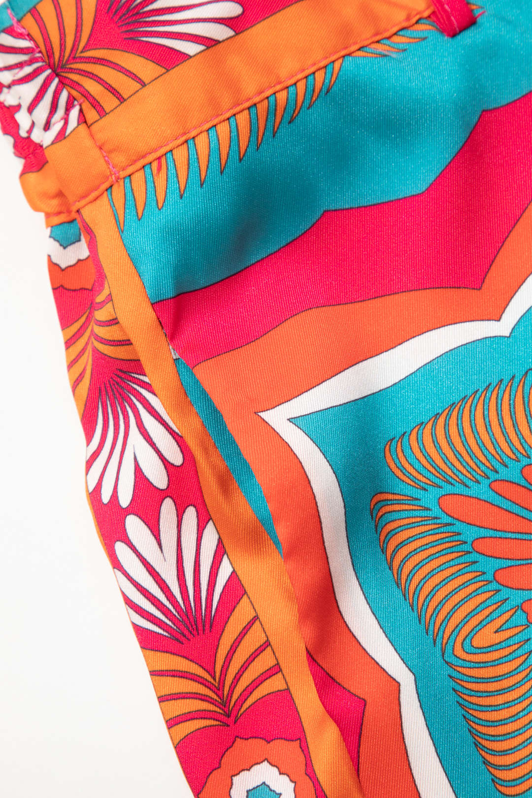 Trendy Y2K High-Waisted Wide Leg Pants for Chic Coquette and Grunge Aesthetic Outfits Trendy Y2K High-Waisted Wide Leg Pants for Chic Coquette and Grunge Aesthetic Outfits