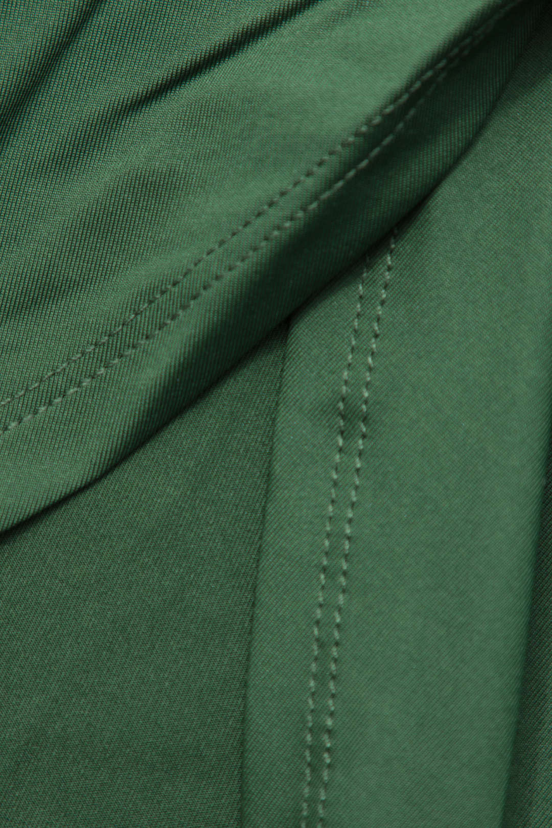 Twist Front Cut Out Ruched Long Sleeve Midi Dress - Y2K Aesthetic Fashion Statement Twist Front Cut Out Ruched Long Sleeve Midi Dress - Y2K Aesthetic Fashion Statement