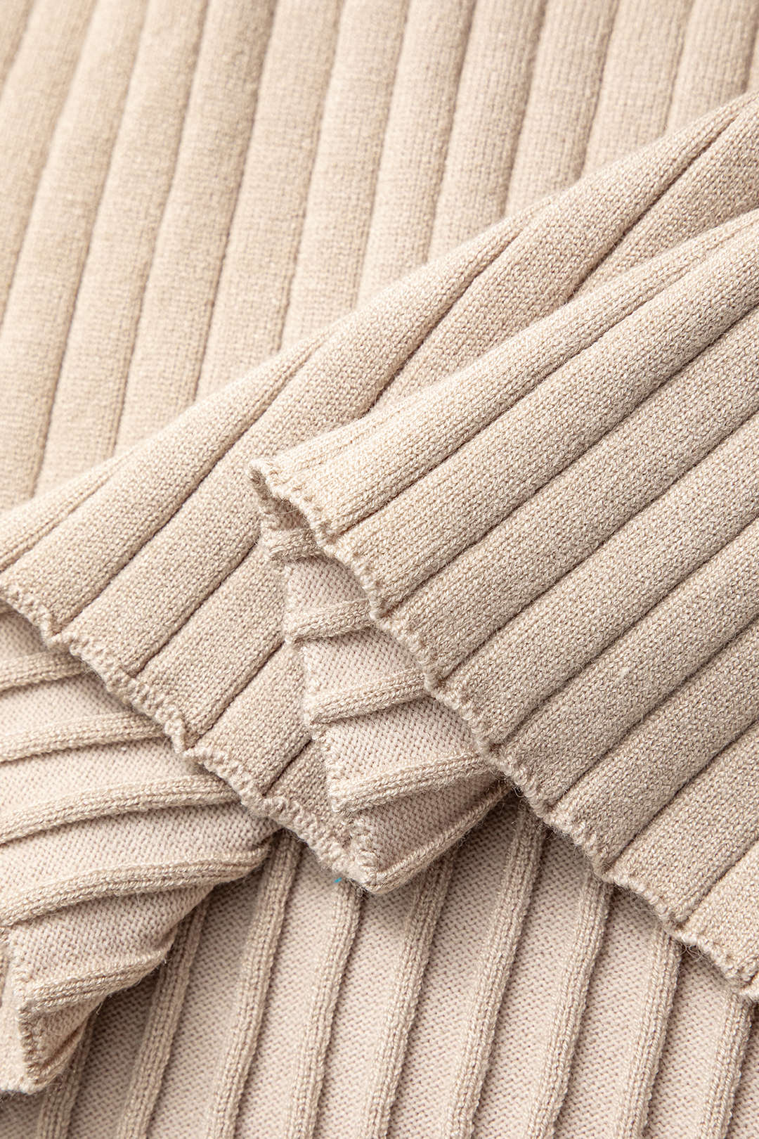 V-neck Bell Sleeve Rib Knit Maxi Dress - Y2K Aesthetic Fashion for Effortless Style V-neck Bell Sleeve Rib Knit Maxi Dress - Y2K Aesthetic Fashion for Effortless Style