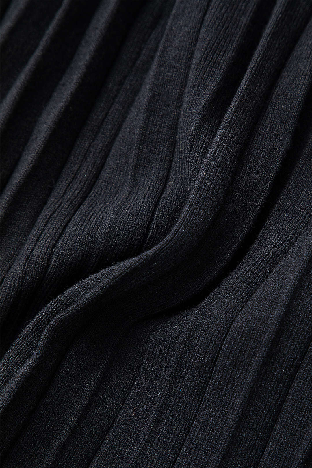 V-Neck Bra Top and Pleated Mini Skirt Set - Y2K Aesthetic Outfit for Trendy Looks V-Neck Bra Top and Pleated Mini Skirt Set - Y2K Aesthetic Outfit for Trendy Looks