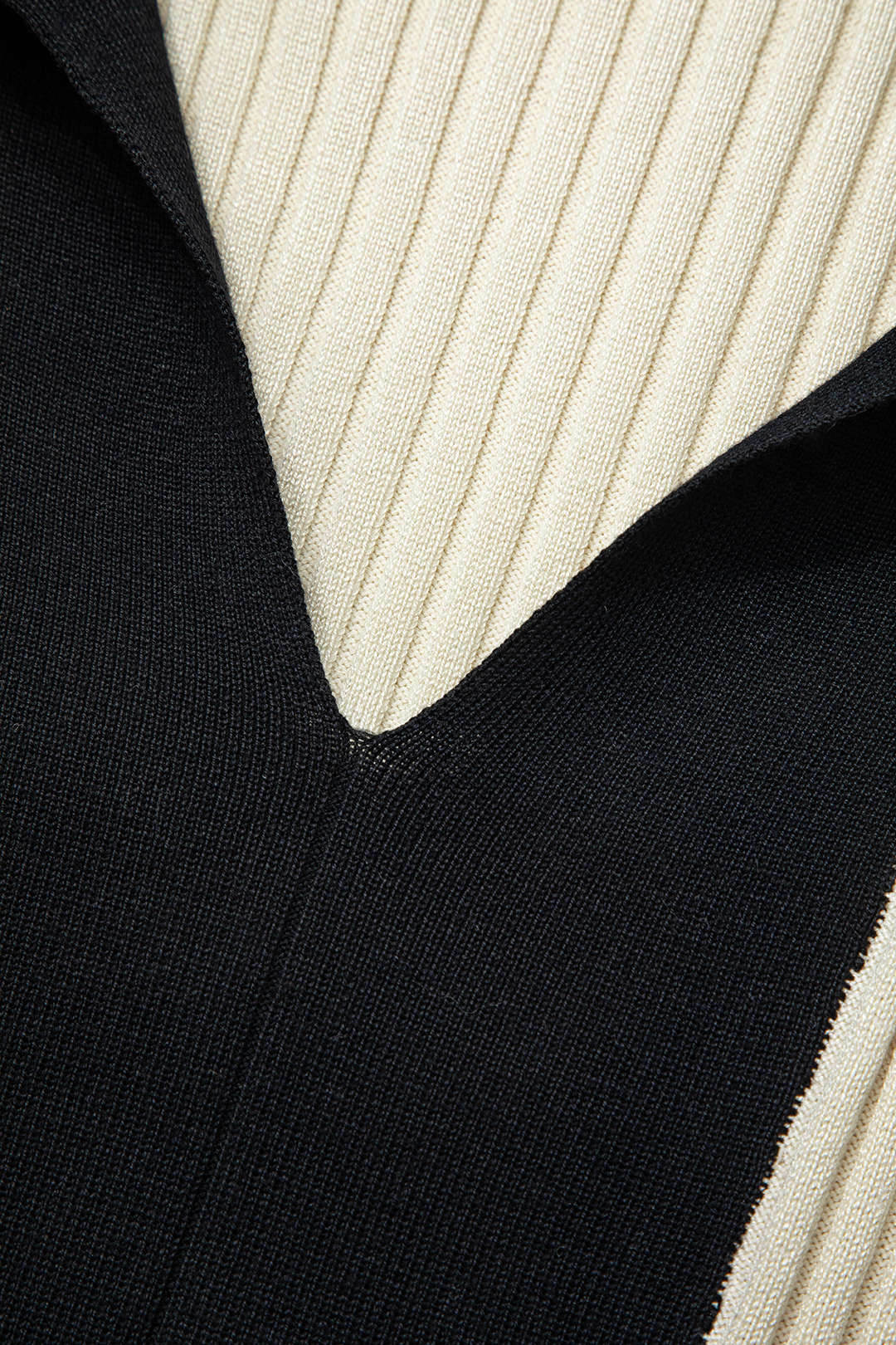 V-Neck Collar Rib Knit Midi Dress - Y2K Aesthetic Fashion for Effortless Style V-Neck Collar Rib Knit Midi Dress - Y2K Aesthetic Fashion for Effortless Style