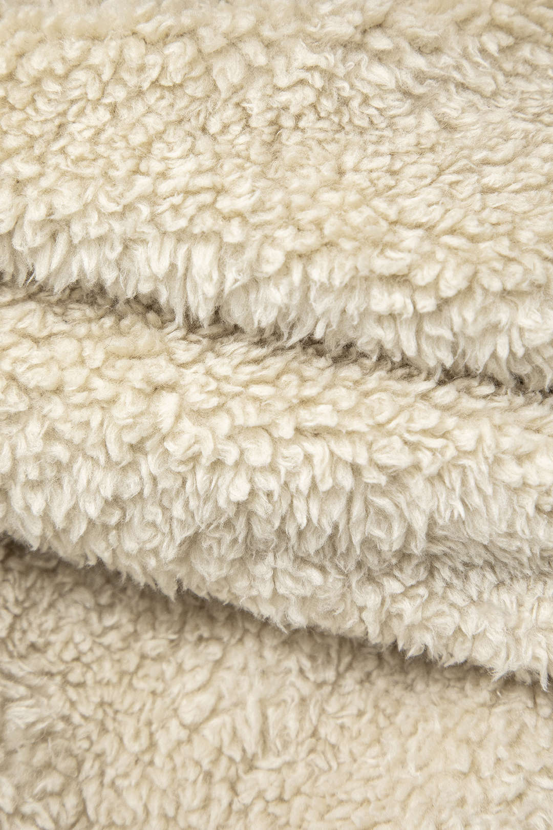 V-Neck Fleece Patchwork Zipper Crop Jacket for Y2K Aesthetic and Cozy Style V-Neck Fleece Patchwork Zipper Crop Jacket for Y2K Aesthetic and Cozy Style