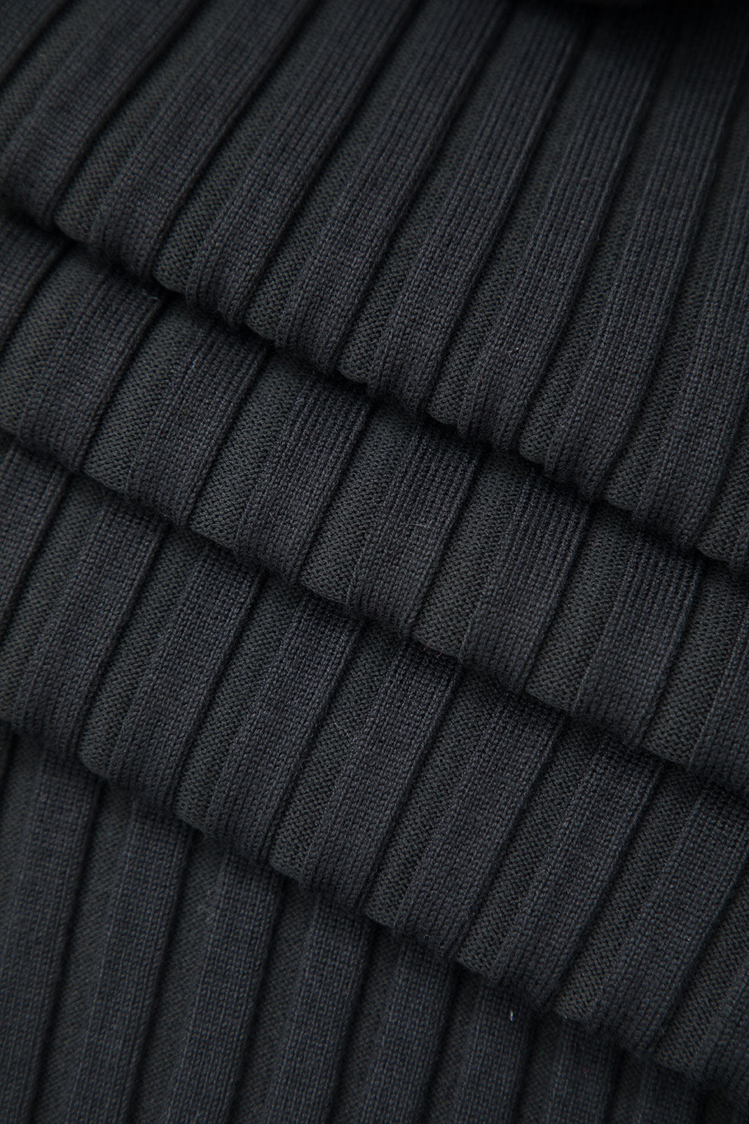 V-Neck Frayed Hem Rib Knit Long Sleeve Maxi Dress - Y2K Aesthetic Fashion Essential V-Neck Frayed Hem Rib Knit Long Sleeve Maxi Dress - Y2K Aesthetic Fashion Essential