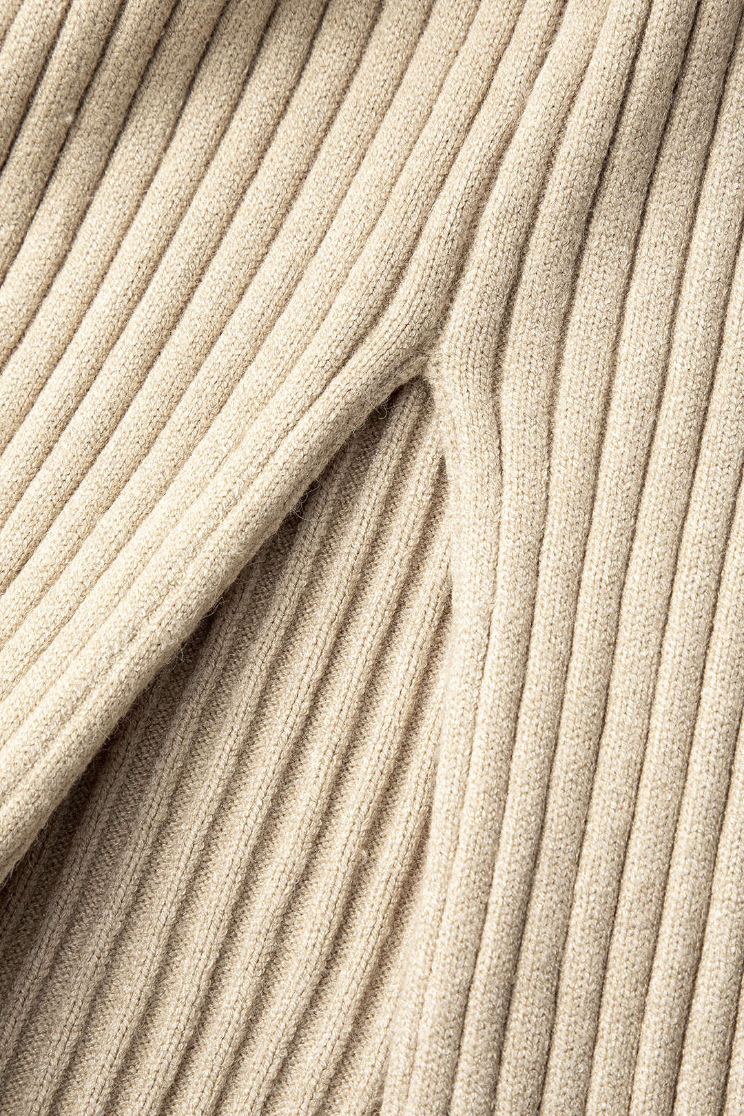 V-Neck Rib Knit Slit Midi Dress - Y2K Aesthetic Fashion for Effortless Style V-Neck Rib Knit Slit Midi Dress - Y2K Aesthetic Fashion for Effortless Style