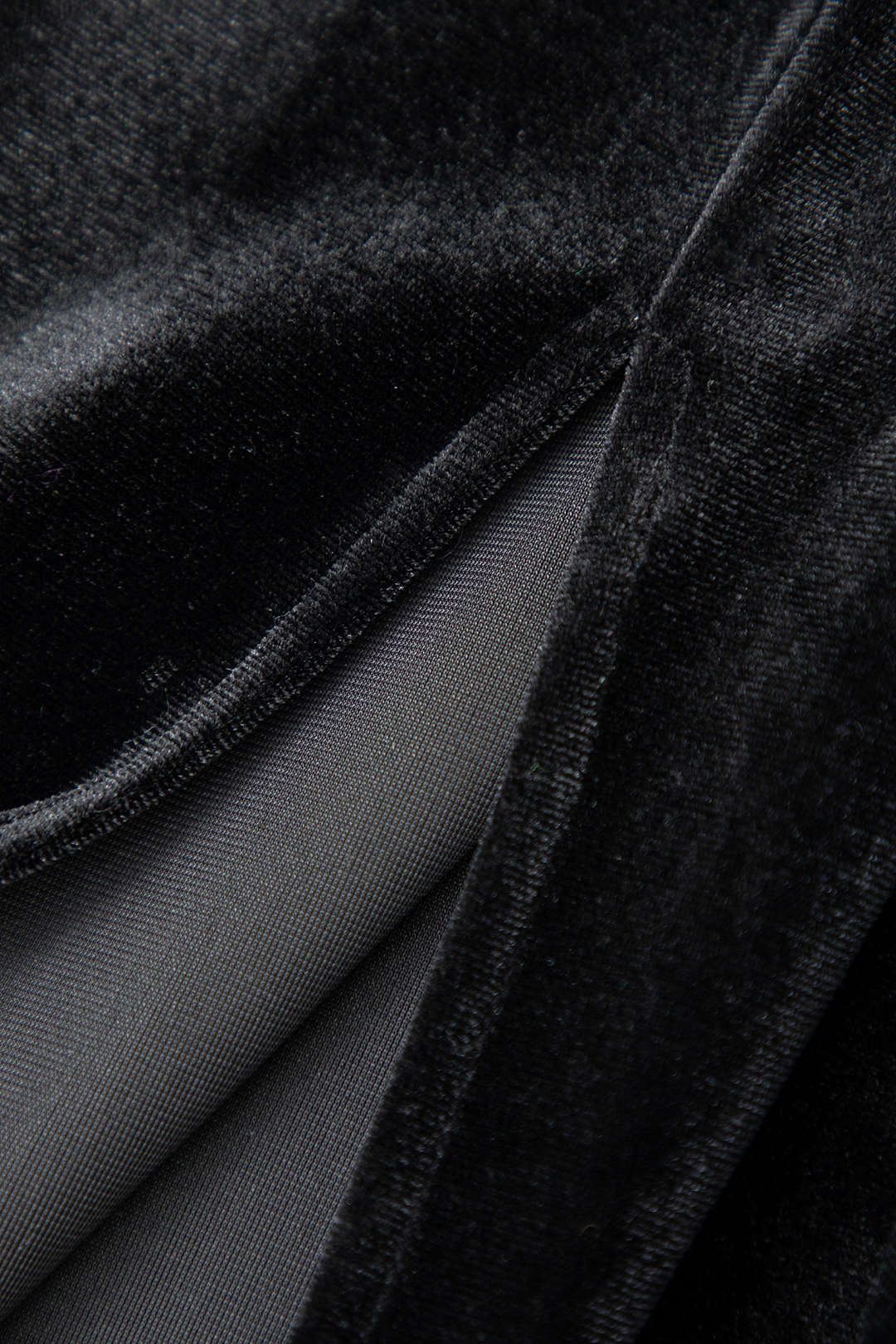 V-Neck Sleeveless Velvet Ruched Slit Maxi Dress - Y2K Aesthetic Evening Gown for Chic Style V-Neck Sleeveless Velvet Ruched Slit Maxi Dress - Y2K Aesthetic Evening Gown for Chic Style