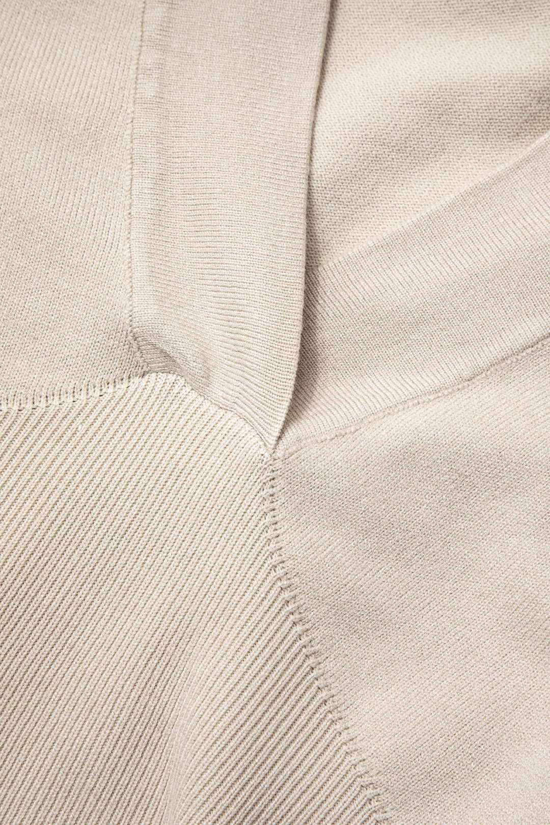 V-Neck Slim Fit Long Sleeve Knit Top - Y2K Aesthetic Cute Top for Stylish Outfits V-Neck Slim Fit Long Sleeve Knit Top - Y2K Aesthetic Cute Top for Stylish Outfits