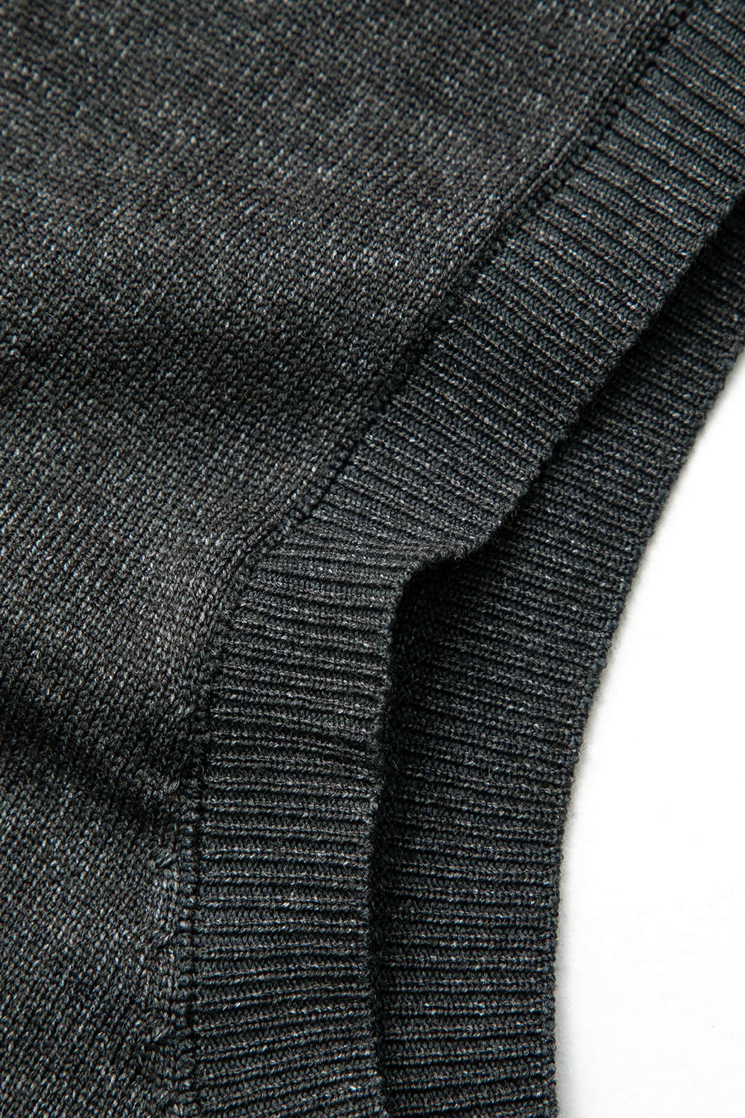 V-Neck Sweater Vest & Double Belt Pleated Skirt Set for Y2K Aesthetic Outfits V-Neck Sweater Vest & Double Belt Pleated Skirt Set for Y2K Aesthetic Outfits