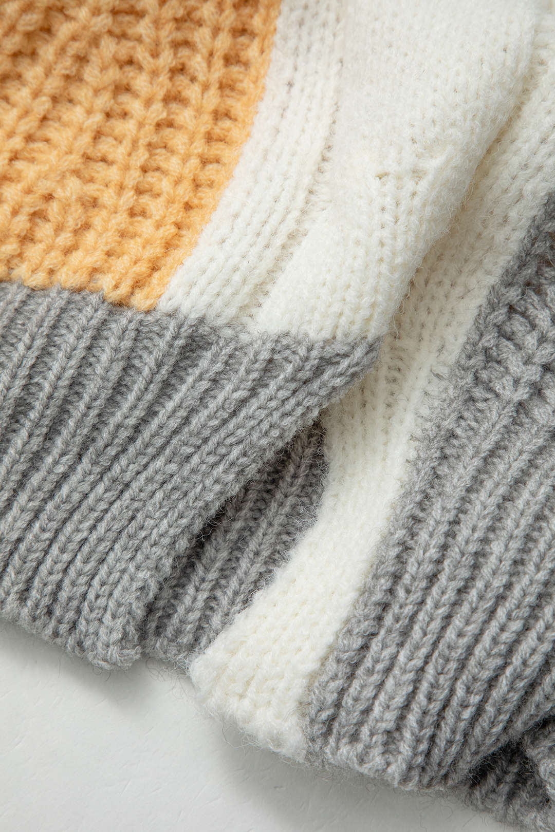 Y2K Aesthetic Contrast Denim Stitching Round Neck Sweater for Trendy Outfits Y2K Aesthetic Contrast Denim Stitching Round Neck Sweater for Trendy Outfits