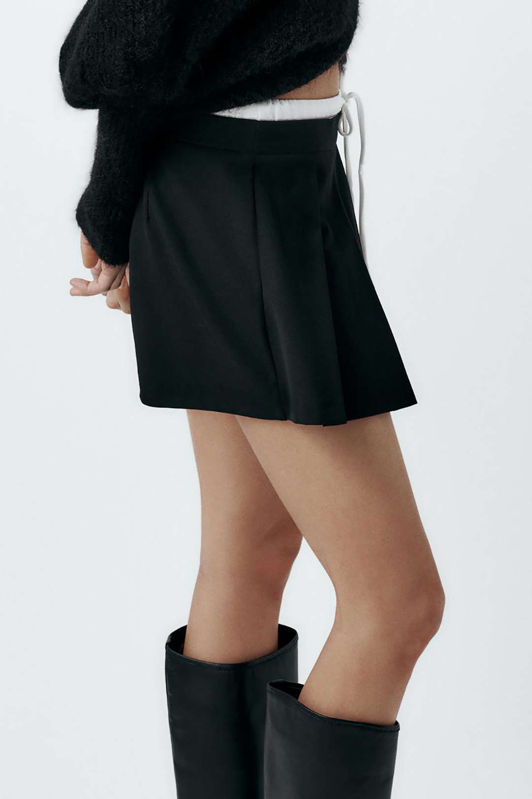 Y2K Aesthetic Contrast Drawstring Waist Pleated Shorts for Trendy Summer Outfits Y2K Aesthetic Contrast Drawstring Waist Pleated Shorts for Trendy Summer Outfits