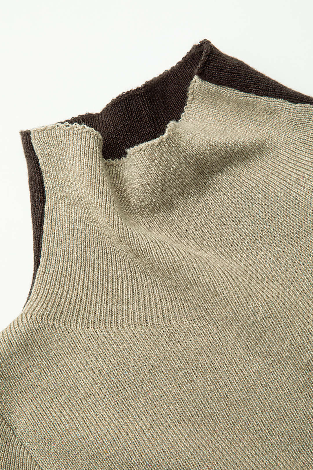 Y2K Aesthetic Contrast Mock Neck Long Sleeve Top for Trendy Grunge and Coquette Styles Y2K Aesthetic Contrast Mock Neck Long Sleeve Top for Trendy Grunge and Coquette Styles