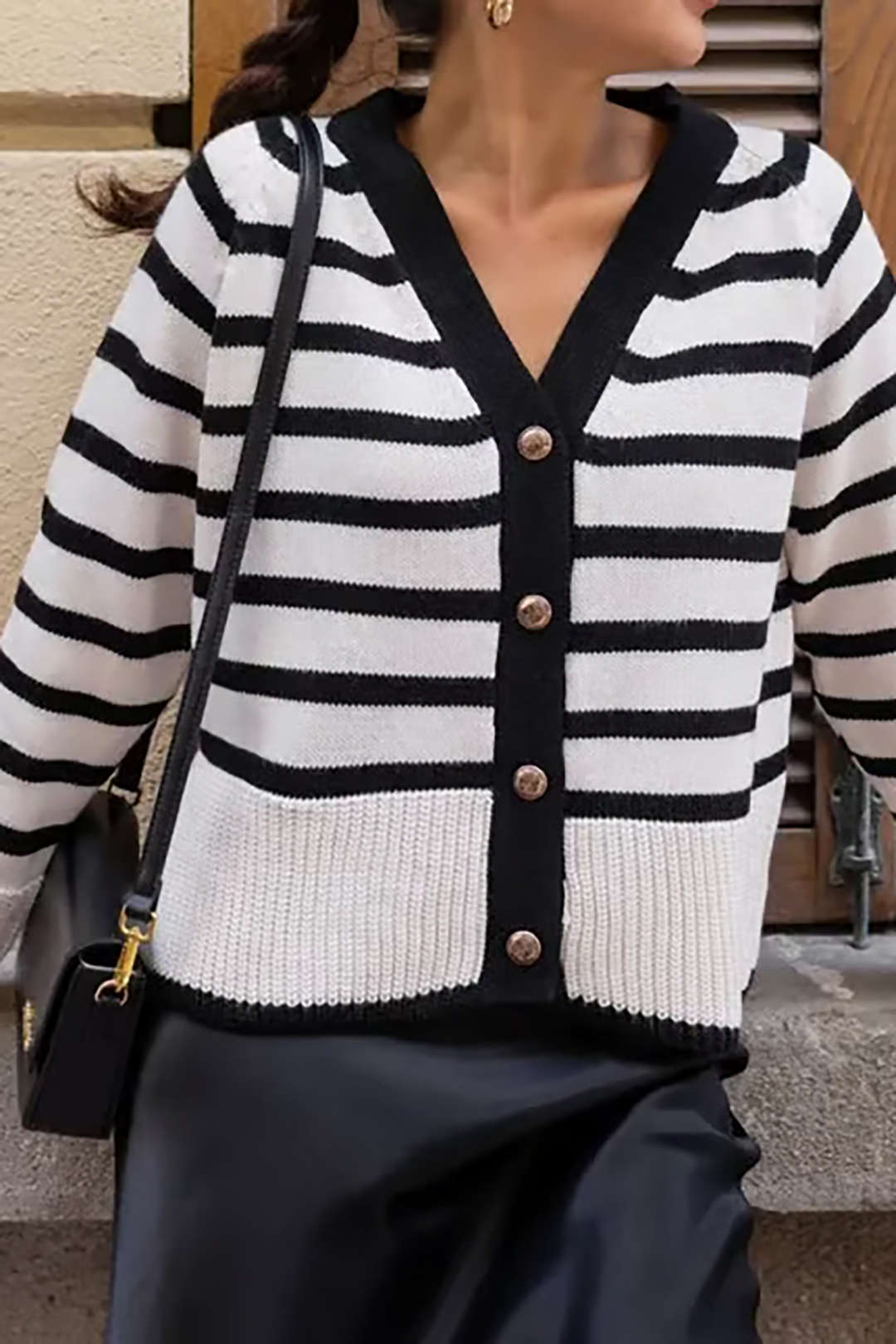 Y2K Aesthetic Contrast Stripe V-Neck Knit Cardigan for Trendy Coquette Style
