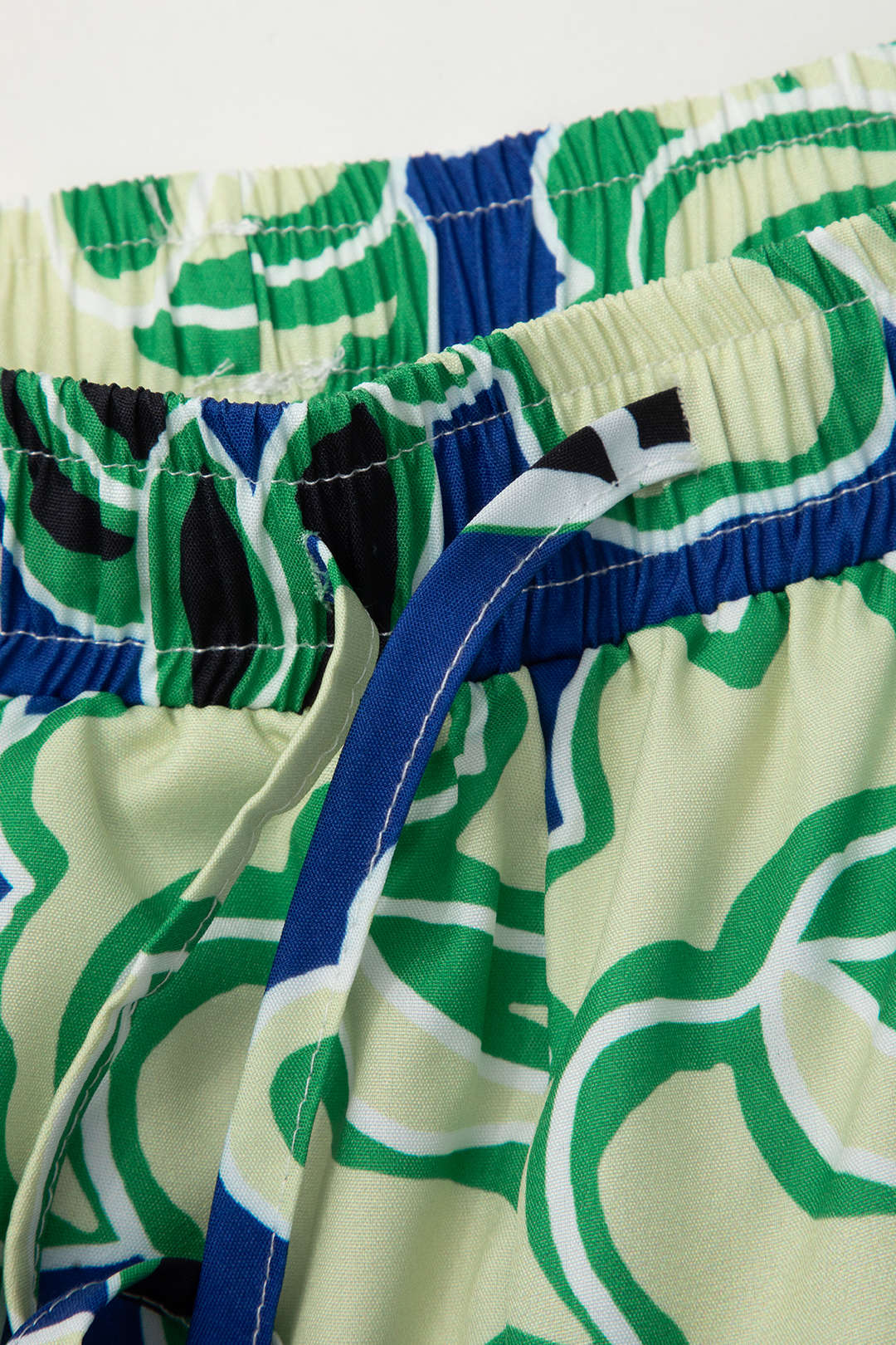 Y2K Aesthetic Printed Long Sleeve Pocket Shirt & Drawstring Tie Pants Set for Trendy Looks Y2K Aesthetic Printed Long Sleeve Pocket Shirt & Drawstring Tie Pants Set for Trendy Looks