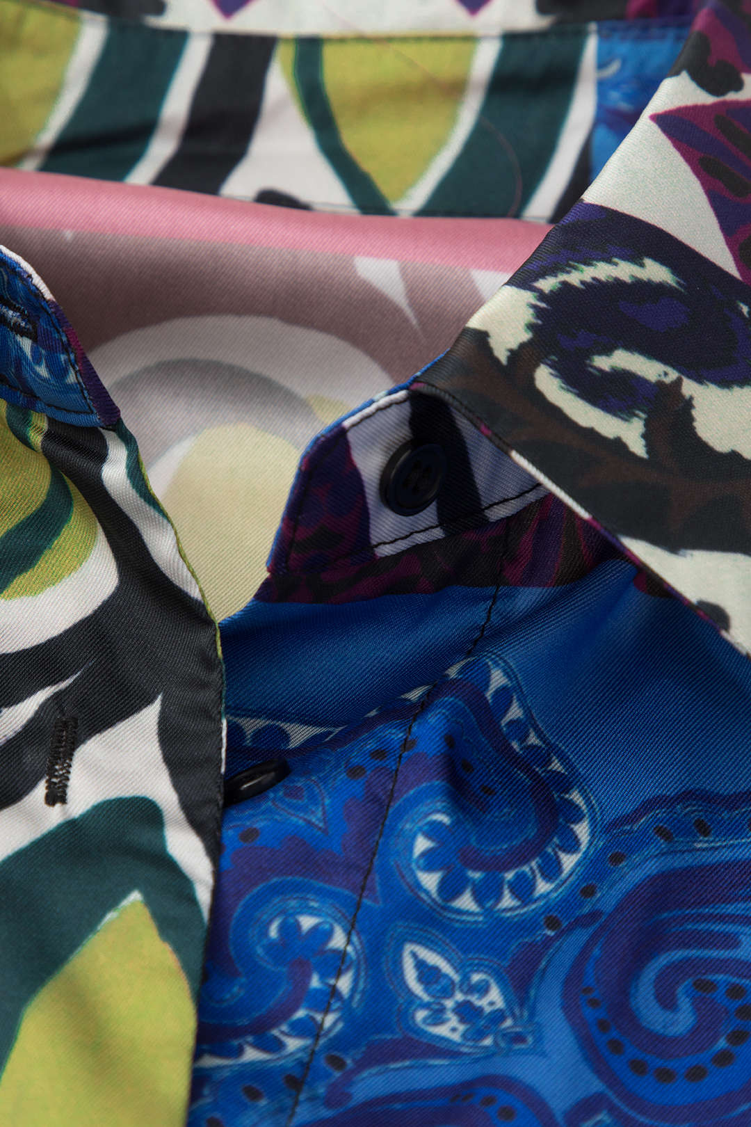 Y2K Aesthetic Printed Patchwork Flare Sleeve Button-Up Shirt for Trendy Outfits Y2K Aesthetic Printed Patchwork Flare Sleeve Button-Up Shirt for Trendy Outfits