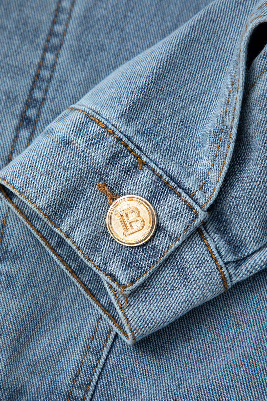 Y2K Denim Crop Jacket: Vintage-Inspired Cute Top for Coquette and Grunge Aesthetic Outfits Y2K Denim Crop Jacket: Vintage-Inspired Cute Top for Coquette and Grunge Aesthetic Outfits