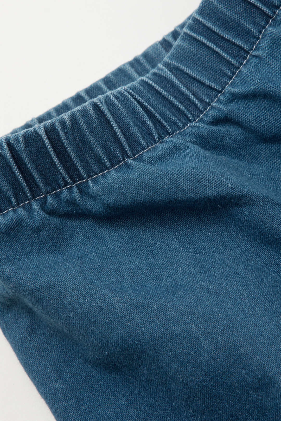 Y2K Denim V-Shaped Cami Top & Button Mini Skirt Set for Trendy Aesthetic Outfits Y2K Denim V-Shaped Cami Top & Button Mini Skirt Set for Trendy Aesthetic Outfits