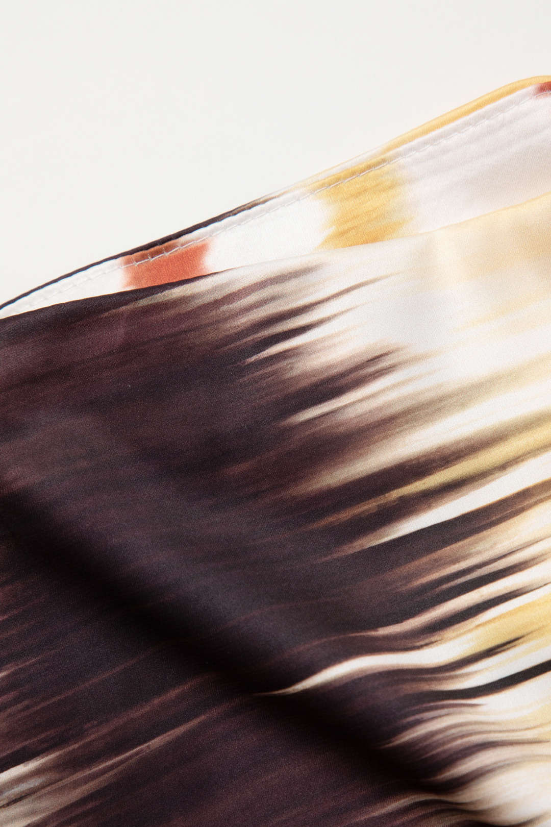 Y2K Fashion Contrast Ruched Off Shoulder Top and Pants Set for Trendy Aesthetic Outfits Y2K Fashion Contrast Ruched Off Shoulder Top and Pants Set for Trendy Aesthetic Outfits