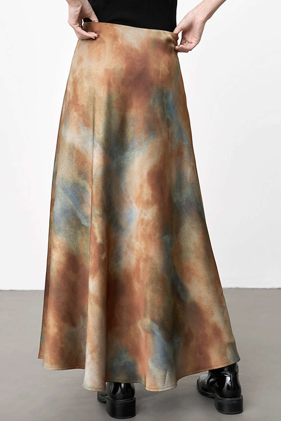 Y2K Tie Dye Pleated Midi Skirt - Trendy Aesthetic Skirt for Stylish Outfits Y2K Tie Dye Pleated Midi Skirt - Trendy Aesthetic Skirt for Stylish Outfits