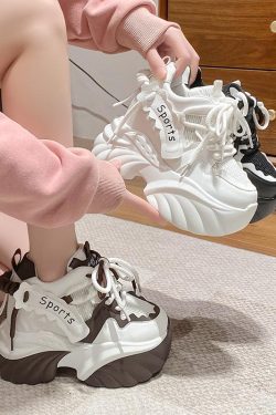 10cm Thick-Soled Height-Increasing Dad Shoes for Women - Spring 2025 Trendy European Sports Casual Footwear for Petites