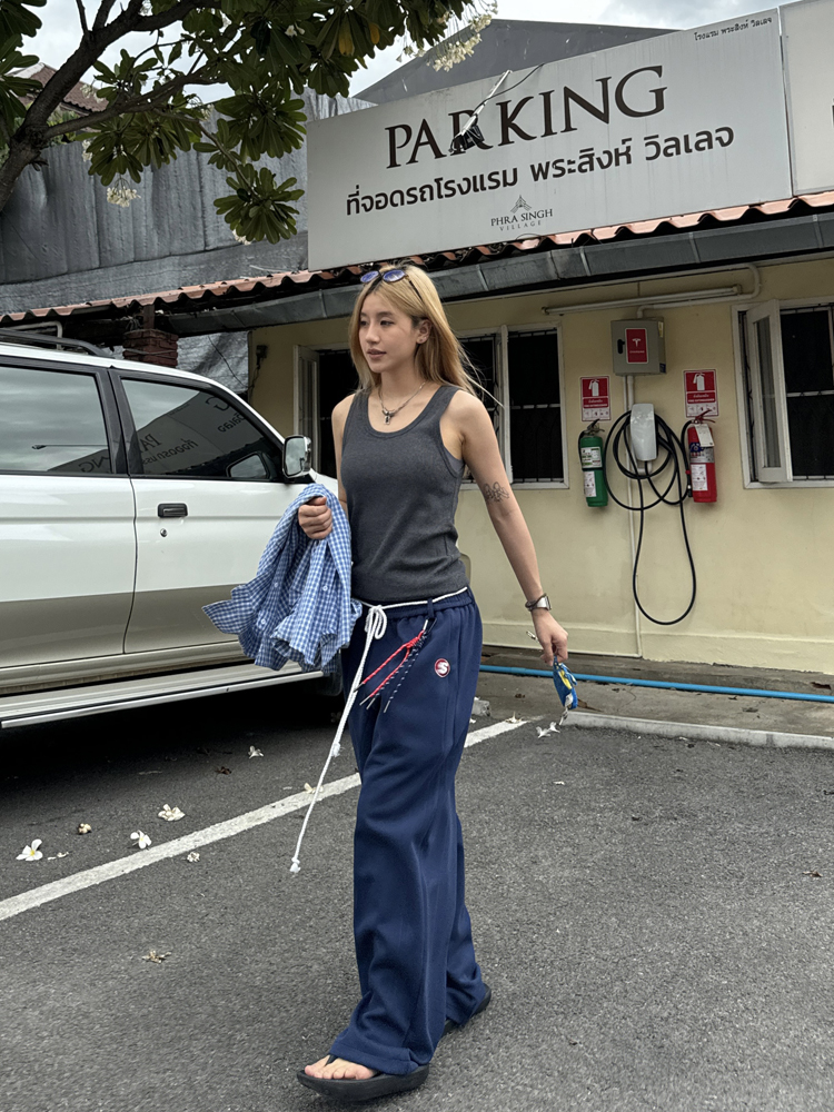 2024 Summer Retro Knitted Vest for Men and Women - American Style Unisex Base Layer Top - Trendy 90s Vintage Fashion 2024 Summer Retro Knitted Vest for Men and Women - American Style Unisex Base Layer Top - Trendy 90s Vintage Fashion