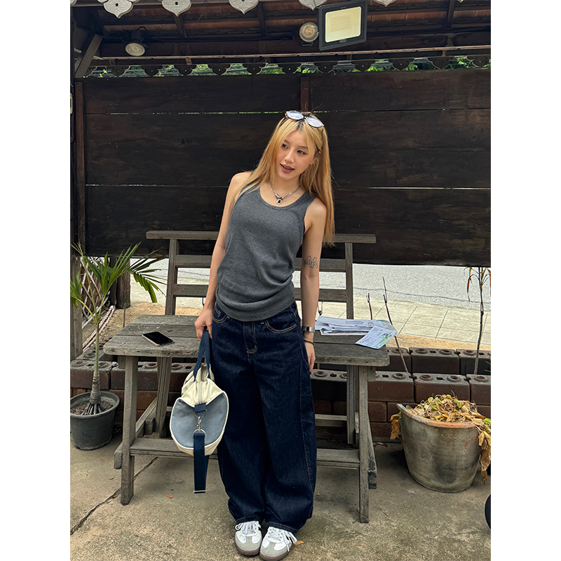 2024 Summer Retro Knitted Vest for Men and Women - American Style Unisex Base Layer Top - Trendy 90s Vintage Fashion 2024 Summer Retro Knitted Vest for Men and Women - American Style Unisex Base Layer Top - Trendy 90s Vintage Fashion