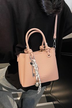 2025 High-End Korean Style Bucket Bag - Trendy Casual Shoulder & Versatile Crossbody Bag for Fashion Lovers