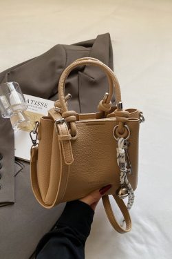 2025 High-End Korean Style Bucket Bag - Trendy Casual Shoulder & Versatile Crossbody Bag for Fashion Lovers