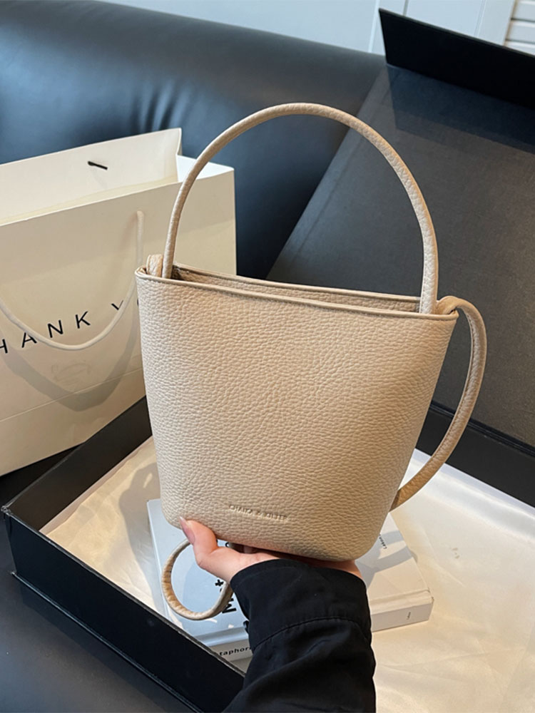2025 Korean Style Handheld Water Bucket Bag for Women - Minimalist Casual Shoulder Bag with Trendy Versatile Design 2025 Korean Style Handheld Water Bucket Bag for Women - Minimalist Casual Shoulder Bag with Trendy Versatile Design