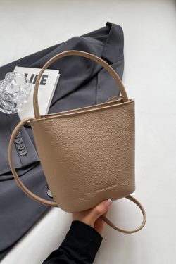2025 Korean Style Handheld Water Bucket Bag for Women - Minimalist Casual Shoulder Bag with Trendy Versatile Design