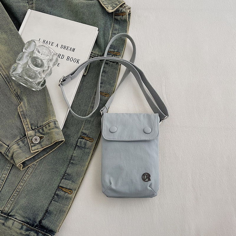 2025 Minimalist Nylon Crossbody Bag for Women - Casual Summer Small Phone Bag 2025 Minimalist Nylon Crossbody Bag for Women - Casual Summer Small Phone Bag