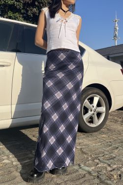 2025 New American Vintage Sweet and Spicy Plaid Sheer Stretch Midi Skirt for Women - Slim Fit Y2K Inspired Fashion