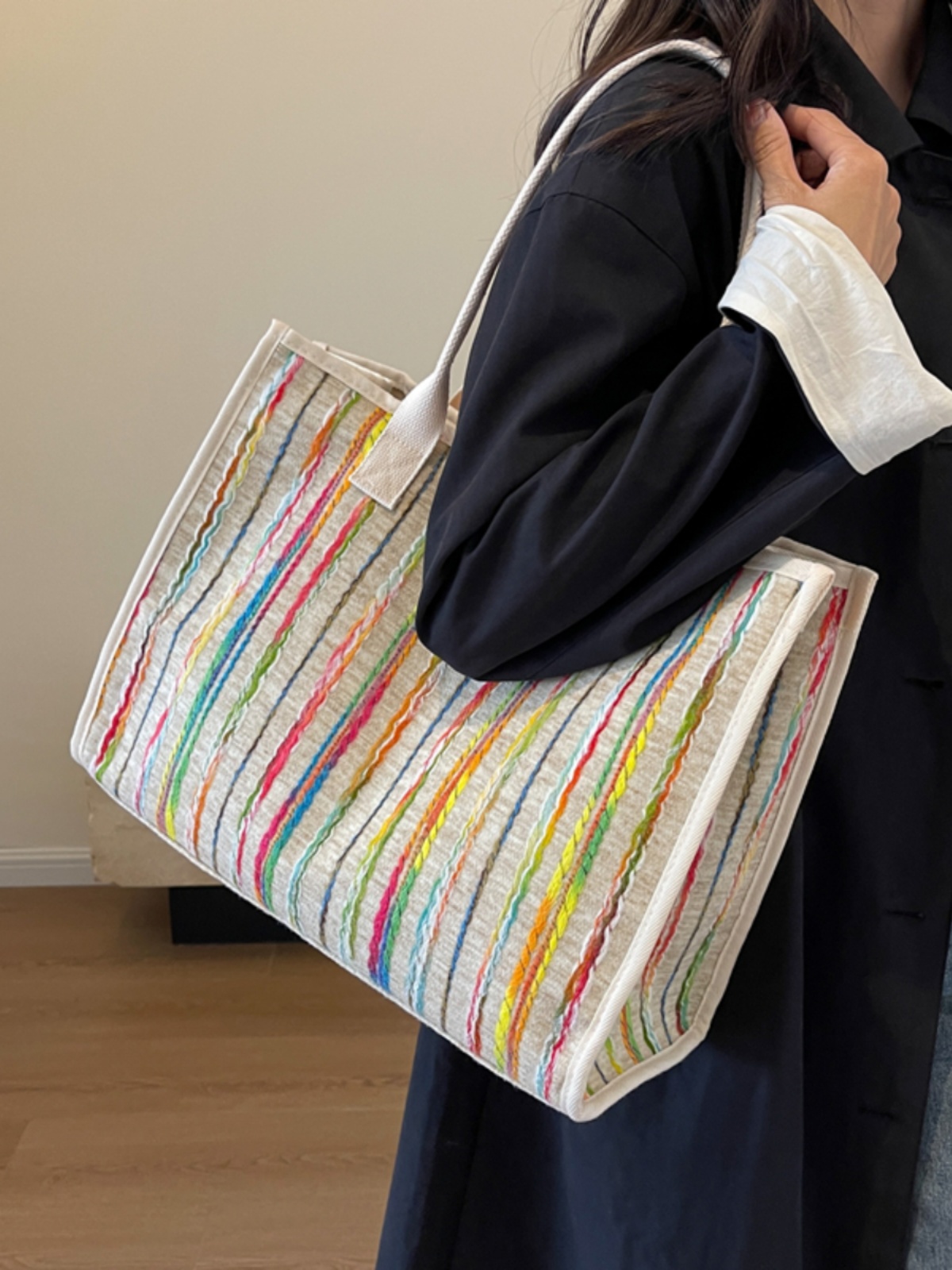 2025 New Fashion Single-Shoulder Canvas Tote Bag for Women, Large Capacity Portable Shopping and Commuting Bag 2025 New Fashion Single-Shoulder Canvas Tote Bag for Women, Large Capacity Portable Shopping and Commuting Bag