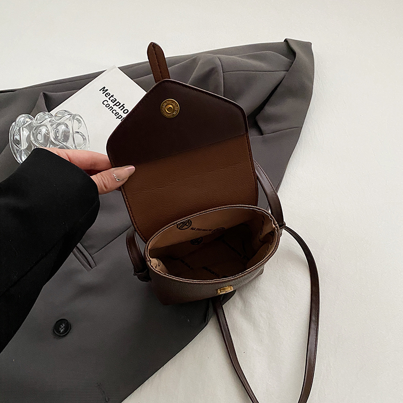 2025 New Style Compact Crossbody Mini Bag for Women - Lightweight High-End Feel Walking Phone Bag, Trendy Summer Accessory 2025 New Style Compact Crossbody Mini Bag for Women - Lightweight High-End Feel Walking Phone Bag, Trendy Summer Accessory