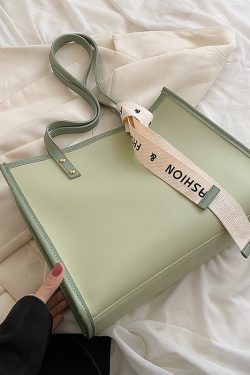 2025 Niche Shoulder Tote Bag for Women - Versatile Large Capacity Commuter Bag for College with Chic High-End Style