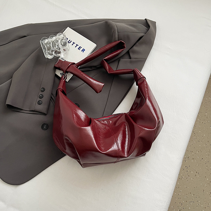 2025 Retro Fashion Large Capacity Dumpling Bag for Women - Minimalist Versatile High-End Shoulder Bag 2025 Retro Fashion Large Capacity Dumpling Bag for Women - Minimalist Versatile High-End Shoulder Bag