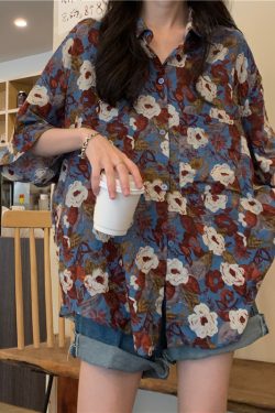 2025 Retro Hong Kong Style Loose Floral Short Sleeve Shirt for Women - Hawaiian Vacation Beach Wear