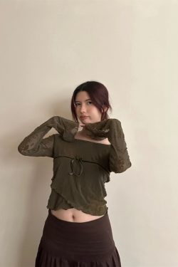 2025 Spring Women's Velvet Asymmetrical Long Sleeve T-Shirt with Dark Pattern - Gentle Temperament Fashion Top