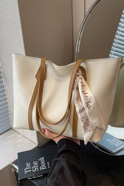 2025 Spring/Summer Women's Minimalist Large Capacity Bucket Bag - Versatile Casual Shoulder Bag for Commuters, Niche Fashion Style