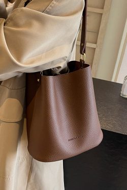 2025 Summer Fashion Women's Retro Bucket Bag - Stylish Crossbody Shoulder Bag for High-End Look