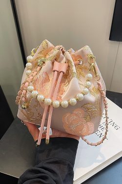 2025 Summer Handheld Pearl Bucket Bag for Women, Chinese-Style Embroidered Crossbody Bag, Niche Minimalist High-End Fashion