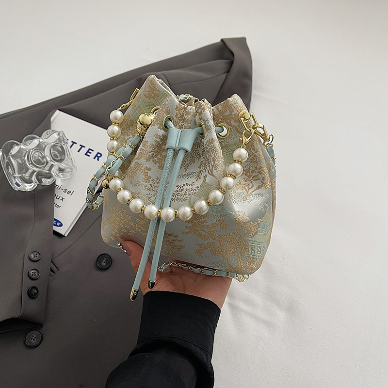 2025 Summer Handheld Pearl Bucket Bag for Women, Chinese-Style Embroidered Crossbody Bag, Niche Minimalist High-End Fashion 2025 Summer Handheld Pearl Bucket Bag for Women, Chinese-Style Embroidered Crossbody Bag, Niche Minimalist High-End Fashion