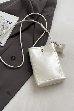 2025 Summer High-End Compact Lightweight Mini Crossbody Bag for Women - Stylish Silver Phone Bag for Walking