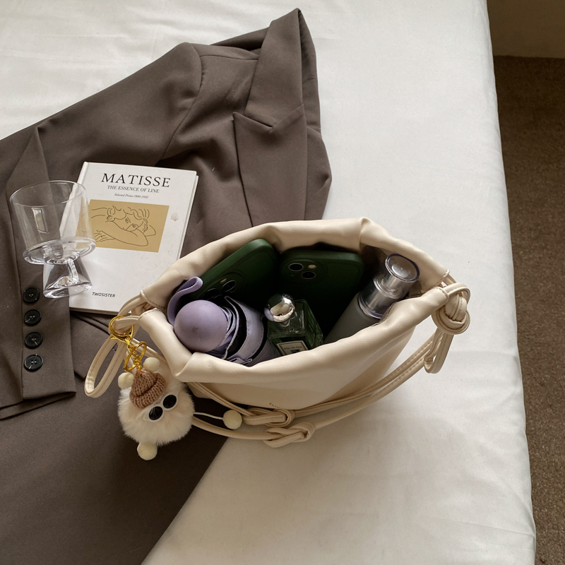 2025 Summer High-End Pleated Bucket Bag for Women - Stylish Shoulder Crossbody Phone Bag 2025 Summer High-End Pleated Bucket Bag for Women - Stylish Shoulder Crossbody Phone Bag