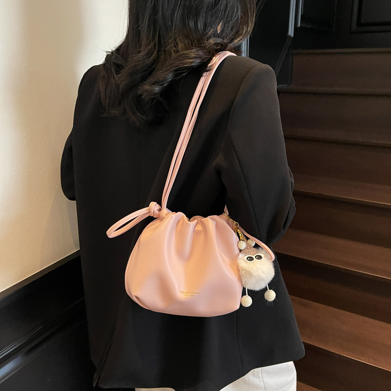 2025 Summer High-End Pleated Bucket Bag for Women - Stylish Shoulder Crossbody Phone Bag 2025 Summer High-End Pleated Bucket Bag for Women - Stylish Shoulder Crossbody Phone Bag