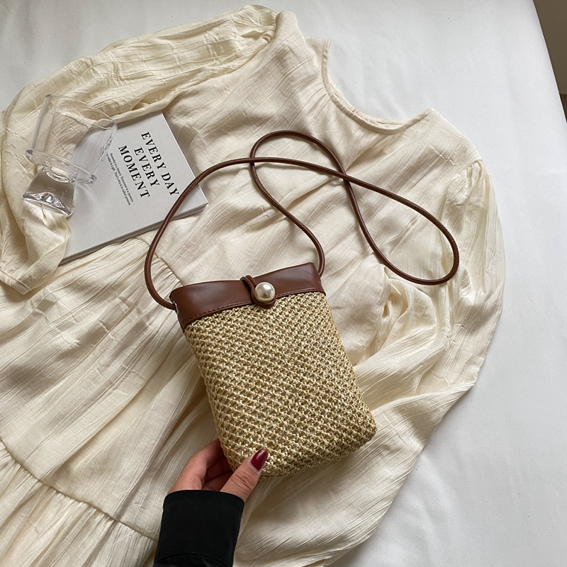 2025 Summer Lightweight Woven Mini Straw Bag for Women, Small Phone Crossbody Bag, Trendy and Stylish Accessory 2025 Summer Lightweight Woven Mini Straw Bag for Women, Small Phone Crossbody Bag, Trendy and Stylish Accessory