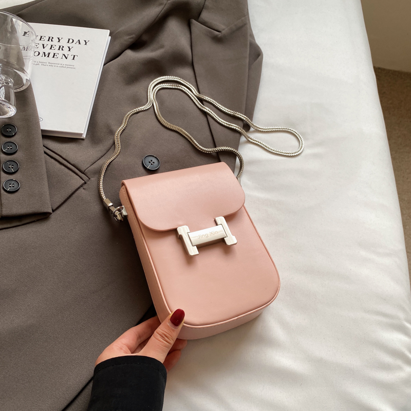 2025 Summer Mini Handbag for Women - High-End Korean Style Versatile Chain Crossbody Bag for Mobile Phones 2025 Summer Mini Handbag for Women - High-End Korean Style Versatile Chain Crossbody Bag for Mobile Phones