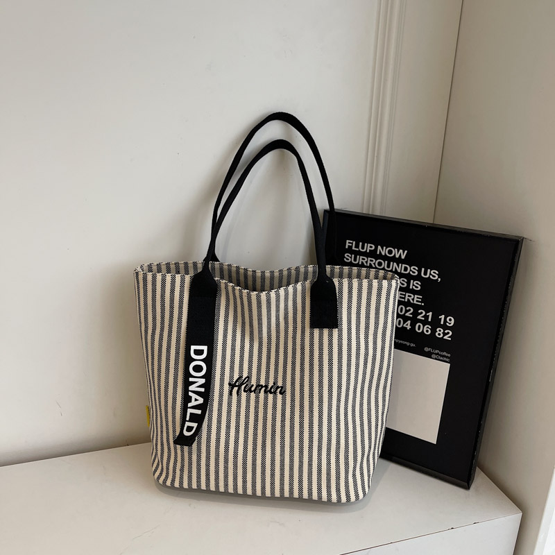 2025 Summer Striped Canvas Tote Bag for Women - Large Capacity Korean Style Shoulder Bag for Commuting and Classroom 2025 Summer Striped Canvas Tote Bag for Women - Large Capacity Korean Style Shoulder Bag for Commuting and Classroom